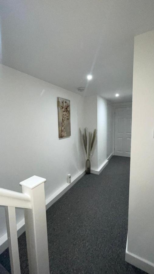 2 Bed Room Luxury Apartment In Old Kent Road London Kültér fotó